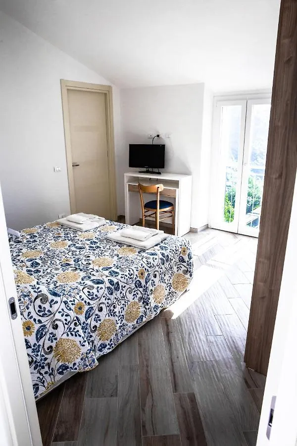 Ca' Rondine Apartment Castiglione Chiavarese Italy