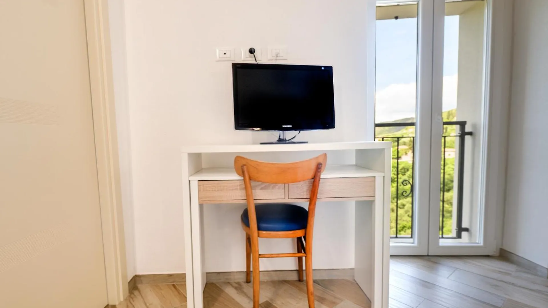 Appartamento Ca' Rondine Castiglione Chiavarese Italia