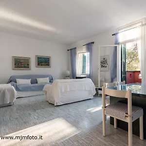  Apartment Outstanding Sea Landscape